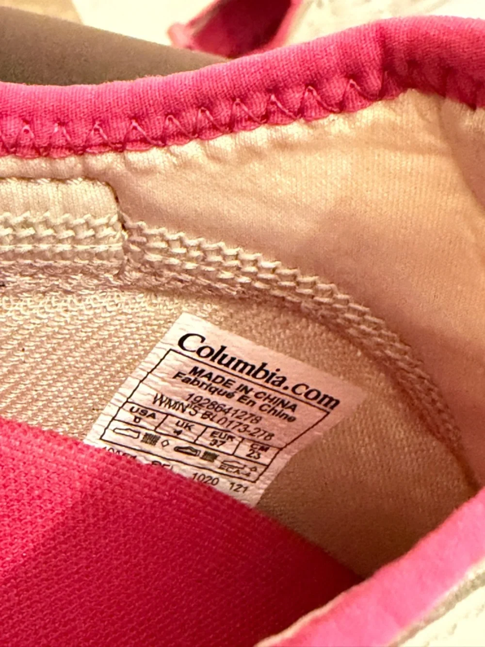Columbia Beige and Pink Mesh water shoe - Picture 4 of 5